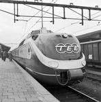 155725 Afbeelding van het diesel-hydraulische T.E.E.-treinstel VT 11 5003 (Reihe VT 11.5, later VT 601) van de D.B. te ...